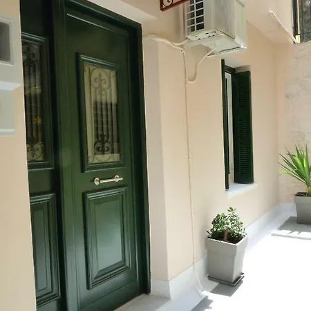 Cozy Apartment In Nafplio Old Town Exterior photo